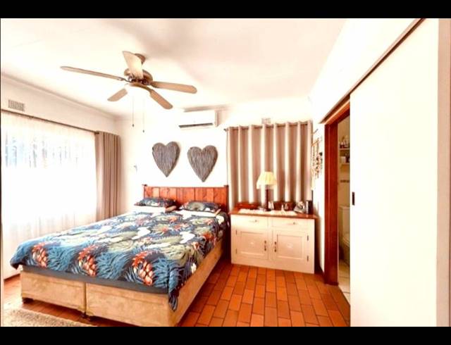 4 BEDROOM HOUSE FOR SALE IN MEER EN SEE